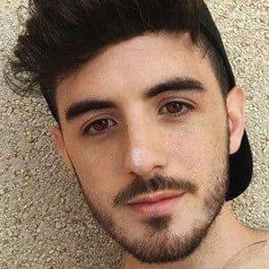 Lacuchillos - Age, Height, Birthdate, Family, Wiki & More