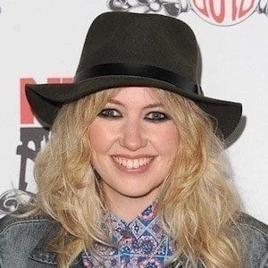 Ladyhawke - Date Of Birth, Bio, Birthdate, Parents, Networth & More