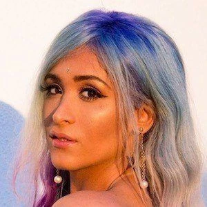 Raphaela Laet Biography