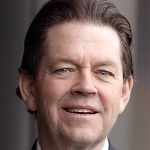 Arthur Laffer - Parents, Networth, Bio, Birthdate, Family Wiki & More