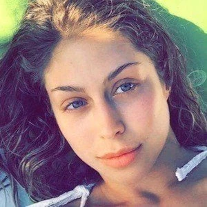 Isabel Lahela - Family, Bio, Birthdate,Age, Networth , Wiki& More