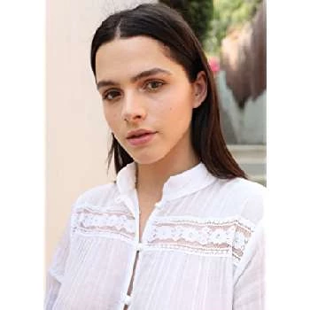 Laine Neil - Age, Bio, Birthdate, Family, Networth & More