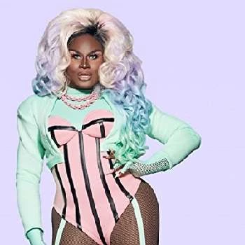 Lala Ri - Age, Bio, Birthdate, Family, Networth & More