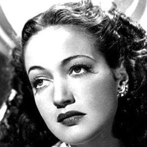Dorothy Lamour - Birthday, Bio, Wiki, Family, Networth & More