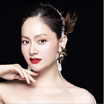 Lan Phuong Nguyen - Age, Height, Birthdate, Bio, Family, Networth & More