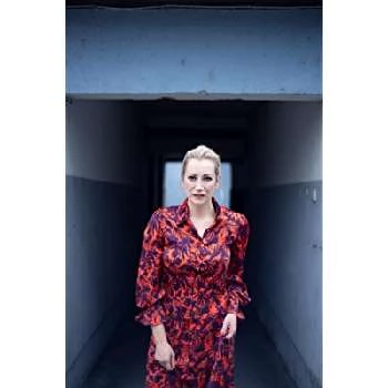 Lana Baric - Profession, Biography, Birthdate, Family, Wiki & More