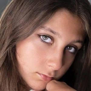 Mimi Land - Birthdate, Age, Family, Bio, Networth & More