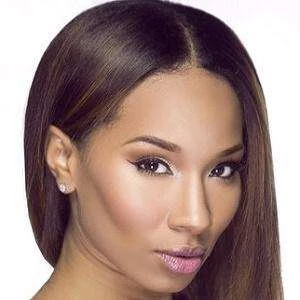 JeLaminah Lanier Biography