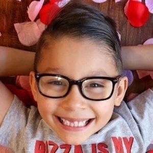 Isaiah Lara - Wiki, Bio, Birthdate, Networth, Family & More