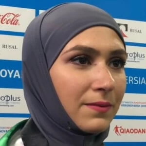 Zahra Lari Biography