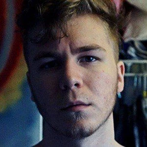 Ashtin Larold Biography