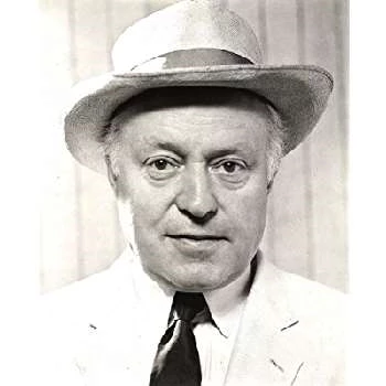 Larry Gates Biography