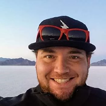 Larry Mondragon - Age, Bio, Birthdate, Family, Networth & More