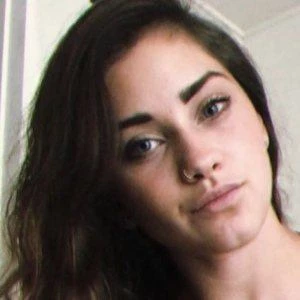 Jenna Larson Biography