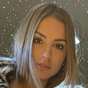 Diana Larume - Networth, Biography, Birthdate, Family & More