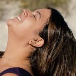 Laura Isabel - Income, Birthday, Family, Bio, Networth & More