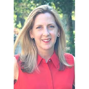 Laura J. Burns - Age, Bio, Birthdate, Family, Networth & More