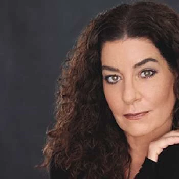 Laura Long - Age, Bio, Birthdate, Family, Networth & More