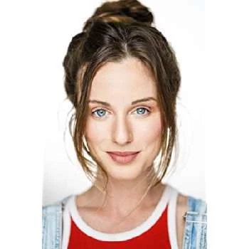 Laura Marie Moore - Age, Bio, Birthdate, Family, Networth & More