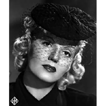 Laura Solari - Age, Height, Birthdate, Bio, Family, Networth & More