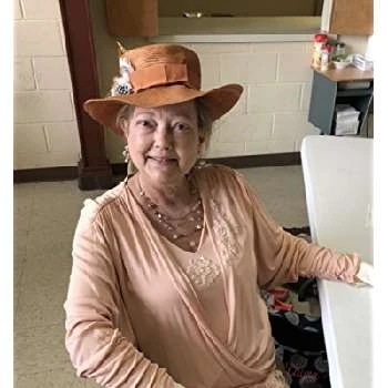 Laura Warner - Age, Bio, Birthdate, Family, Networth & More