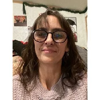 Laurel Ellis - Age, Bio, Birthdate, Family, Networth & More