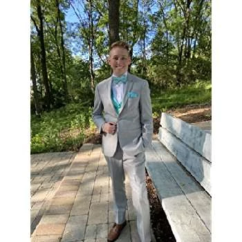 Lauren Barker - Age, Bio, Birthdate, Family, Networth & More