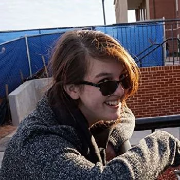 Lauren Dye - Age, Bio, Birthdate, Family, Networth & More