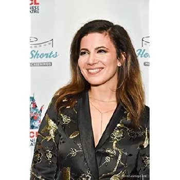 Lauren Fields - Age, Bio, Birthdate, Family, Networth & More