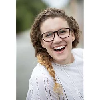 Lauren Jacques - Age, Bio, Birthdate, Family, Networth & More