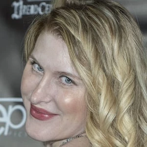 Mary Lauren - Birthplace, Bio, Wiki, Birthday, Family, Networth & More