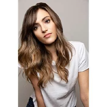 Lauren Robertson - Age, Bio, Birthdate, Family, Networth & More