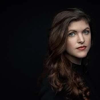 Lauren Shippen - Age, Bio, Birthdate, Family, Networth & More