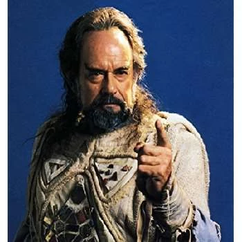 Laurence Luckinbill - Age, Height, Birthdate, Family, Wiki & More