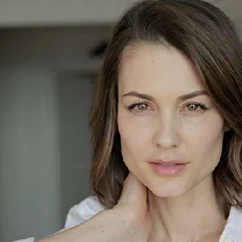Lauriane Gilliéron Biography