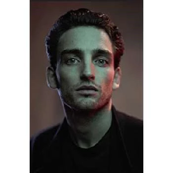 Laurie Davidson - Family, Bio, Wiki, Dat of Birth, Networth & More