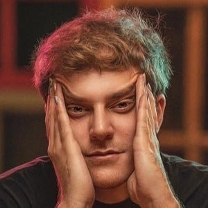 Lucas Lauriente Biography