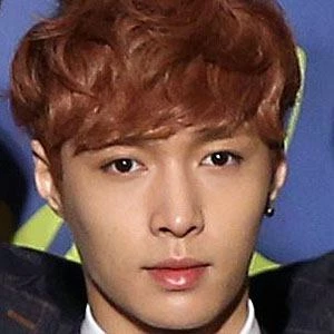 Lay - Wiki, Family, Bio, Birthdate, Networth & More