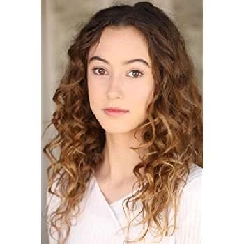 Layla Tollack - Age, Bio, Birthdate, Family, Networth & More