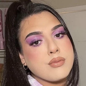 Athena Layna - Adderess, Bio, Birthdate, Family, Wiki & More