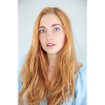 Laynie Mitchell - Age, Bio, Birthdate, Family, Networth & More