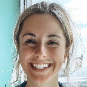 Corina Layton - Date Of Birth, Bio, Birthdate, Parents, Networth & More