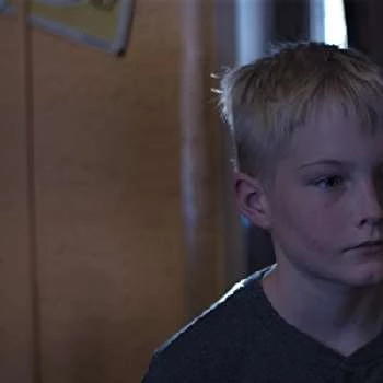 Layton Hurst - Age, Bio, Birthdate, Family, Networth & More