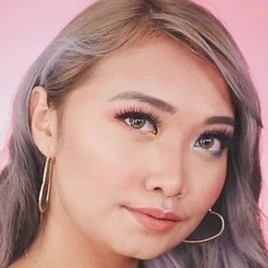 Mae Layug - Age, Bio, Career, Family, Wiki, Networth & More