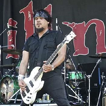 Laz Piña - Age, Bio, Birthdate, Family, Networth & More