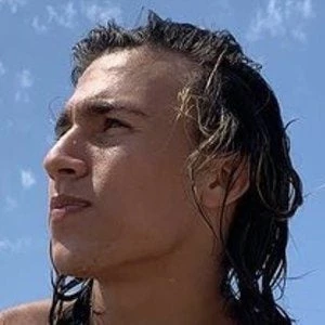 Raphaël Le Friant - Family, Bio, Birthday, Family, Income & More