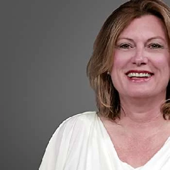 Lea-Ann Woodward Berst - Age, Bio, Birthdate, Family, Networth & More