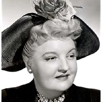 Lea Penman - Family, Bio, Birthday, Family, Income & More