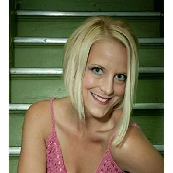 Leah Barkoff - Age, Bio, Birthdate, Family, Networth & More