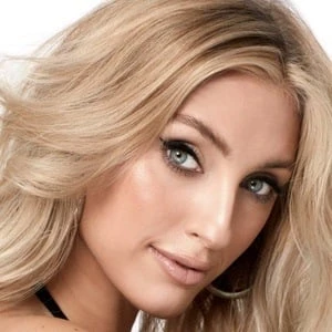 Crystal Leah - Birthdate, Age, Family, Bio, Networth & More